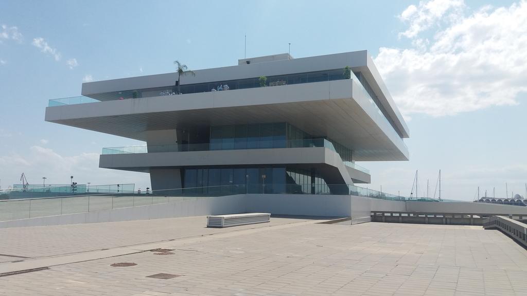 Apartmentsuitespain Beach Economy Valencia Exteriör bild